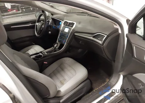 2013 Ford Fusion S из США, поврежденный, VIN 3FA6P0G79DR368696